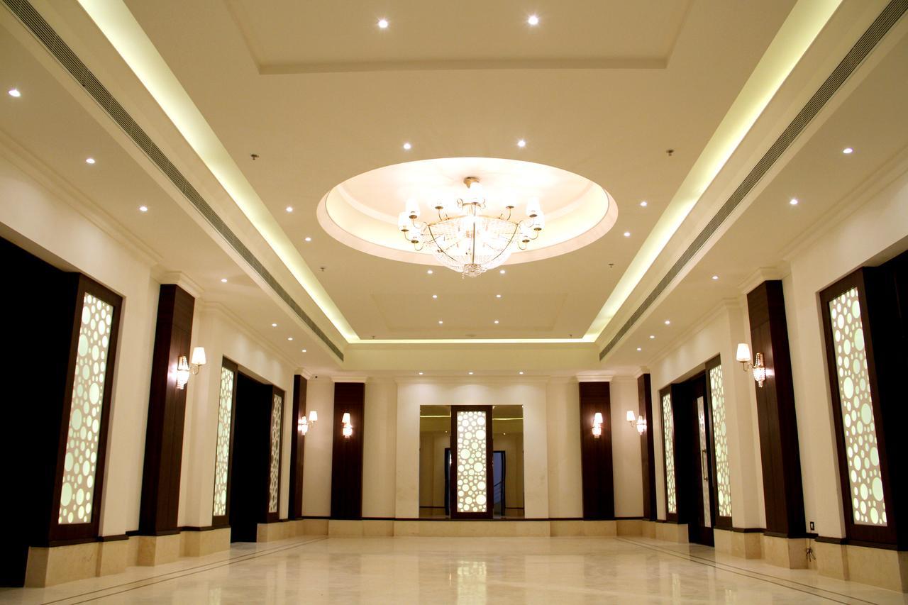 Continent Hotel Nawanshahr Nawashahr ภายนอก รูปภาพ
